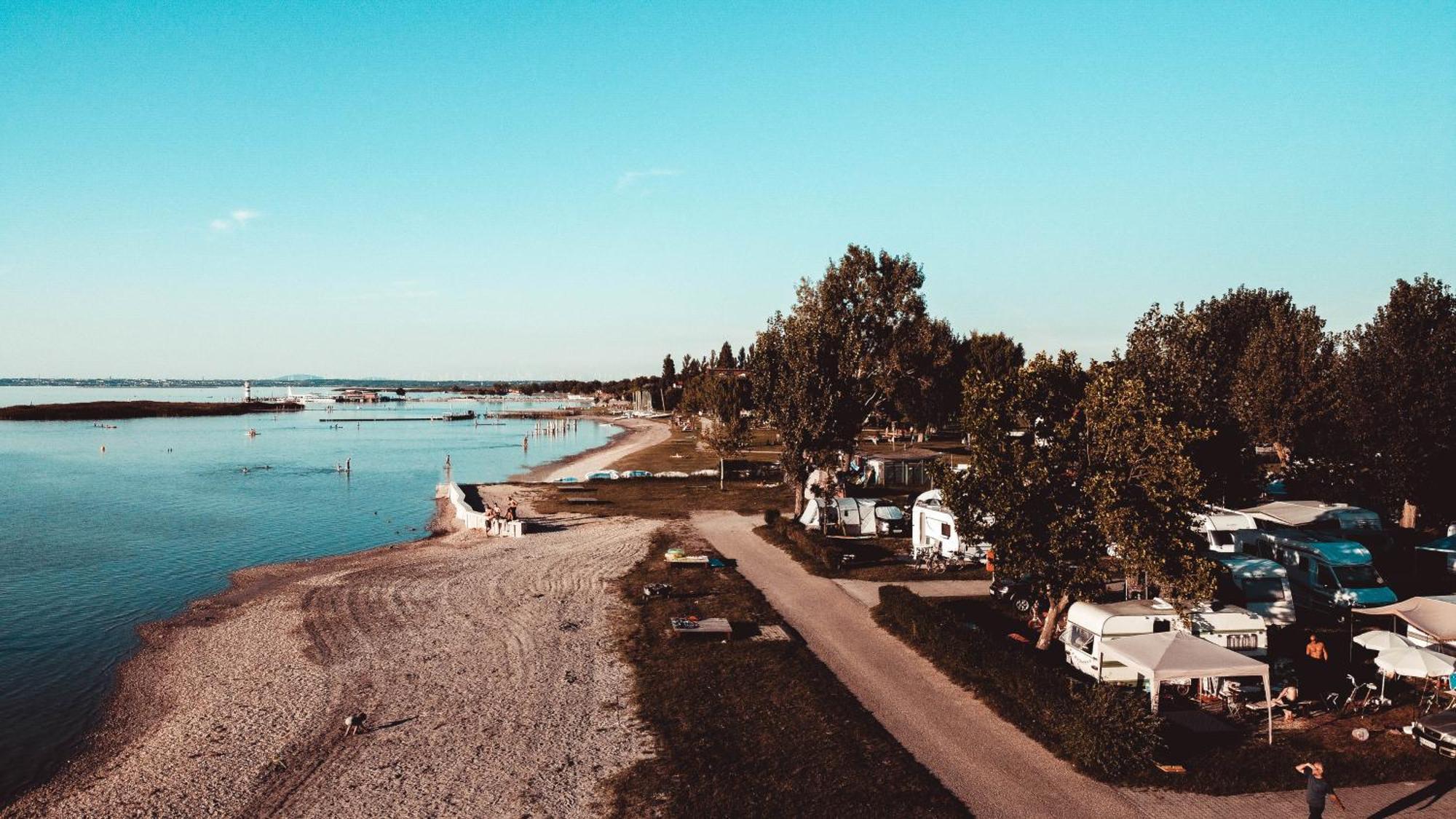 Mobile Homes Direkt Am Strand Des Neusiedler Sees Podersdorf am See Extérieur photo